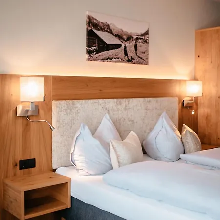 Schuetzenhof 3* Флахау