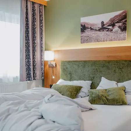 Hotel Schuetzenhof 3*