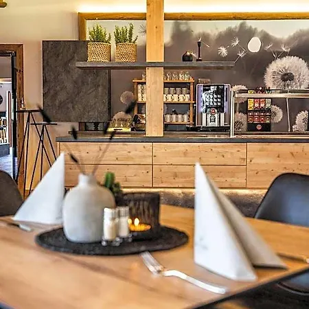 Hotel Schuetzenhof 3*
