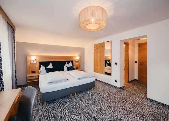 Schuetzenhof פלאכאו