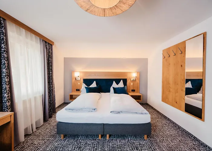 Schuetzenhof מלון פלאכאו