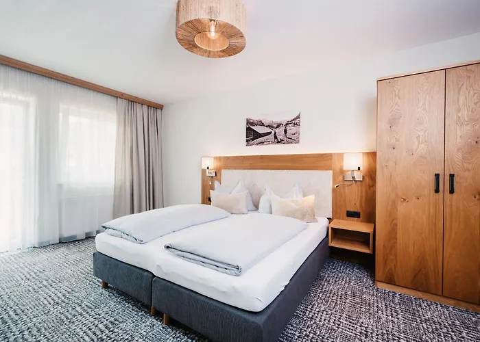 호텔 Schuetzenhof 플라차우